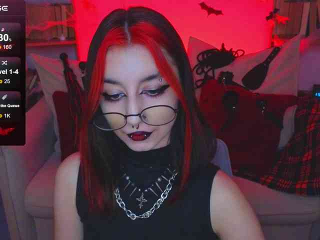 MistressMarcelline webcam