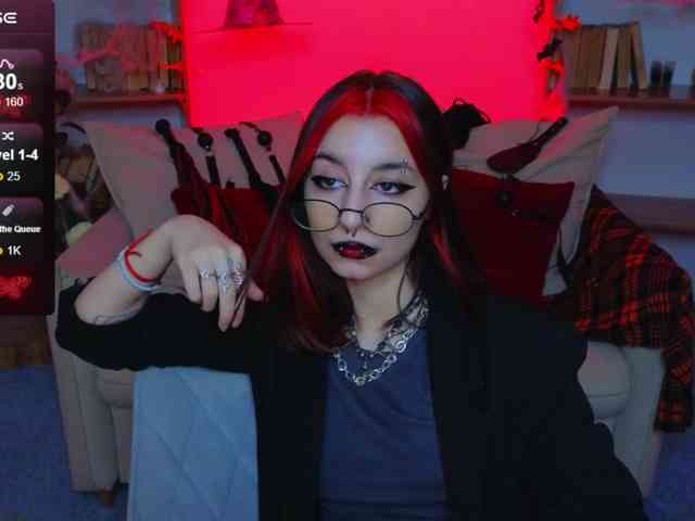 MistressMarcelline webcam