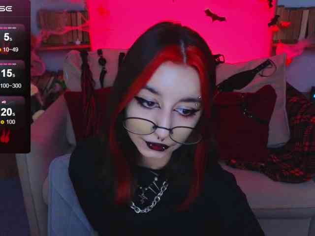 MistressMarcelline webcam