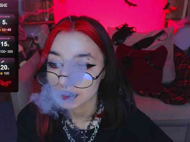 MistressMarcelline webcam