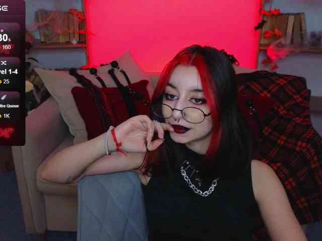 MistressMarcelline webcam