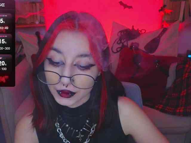 MistressMarcelline webcam