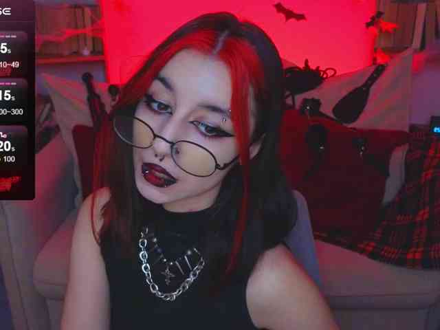 MistressMarcelline webcam