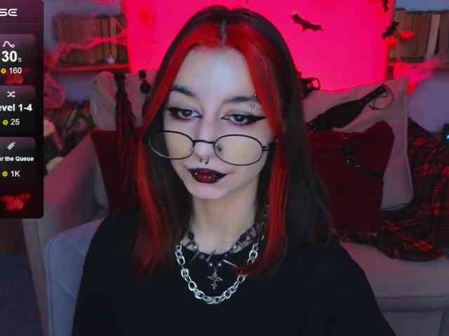 MistressMarcelline webcam