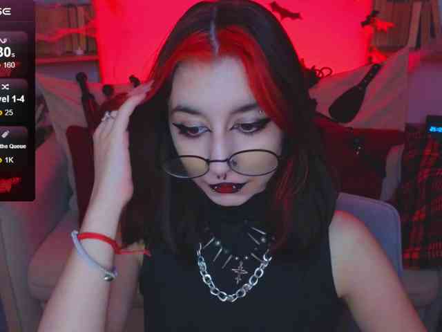 MistressMarcelline webcam