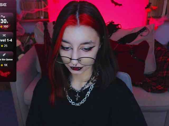 MistressMarcelline webcam