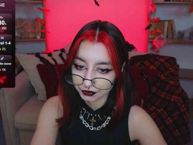 MistressMarcelline webcam