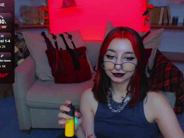 MistressMarcelline webcam