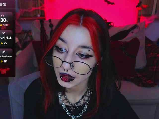 MistressMarcelline webcam