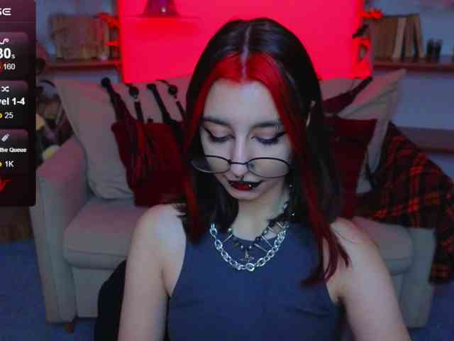 MistressMarcelline webcam