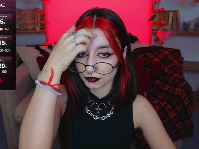 MistressMarcelline webcam