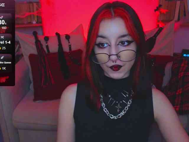 MistressMarcelline webcam