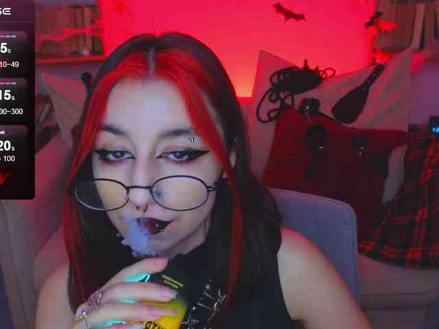 MistressMarcelline webcam