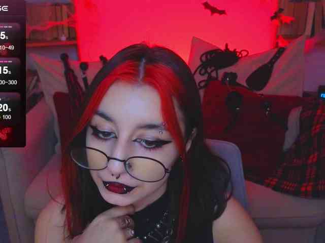 MistressMarcelline webcam