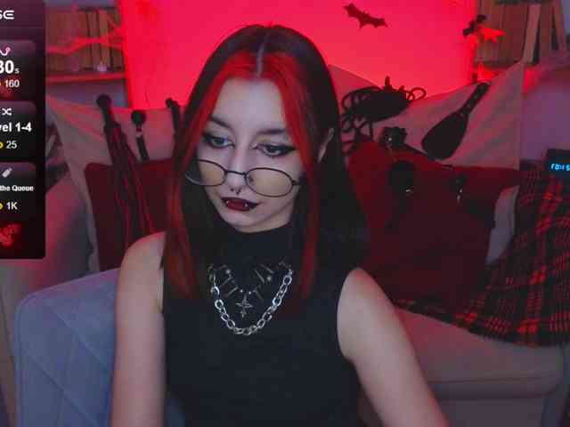 MistressMarcelline webcam