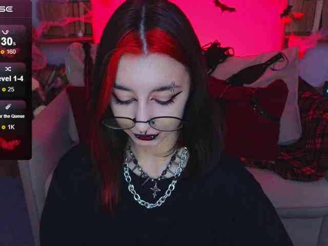 MistressMarcelline webcam