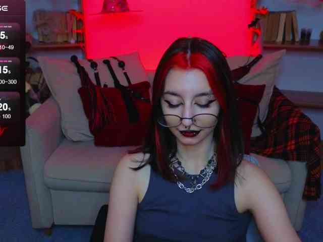 MistressMarcelline webcam