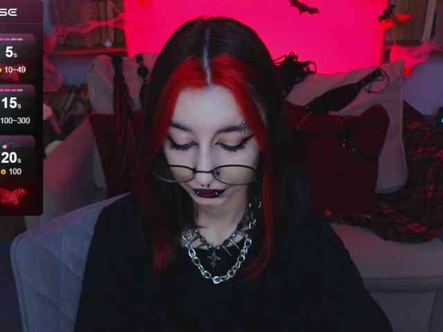 MistressMarcelline webcam