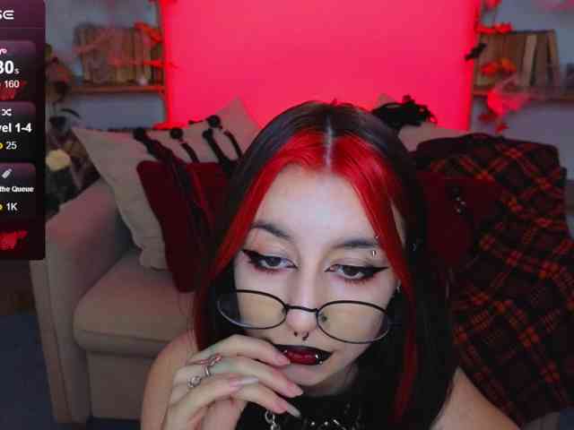 MistressMarcelline webcam