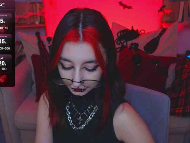 MistressMarcelline webcam