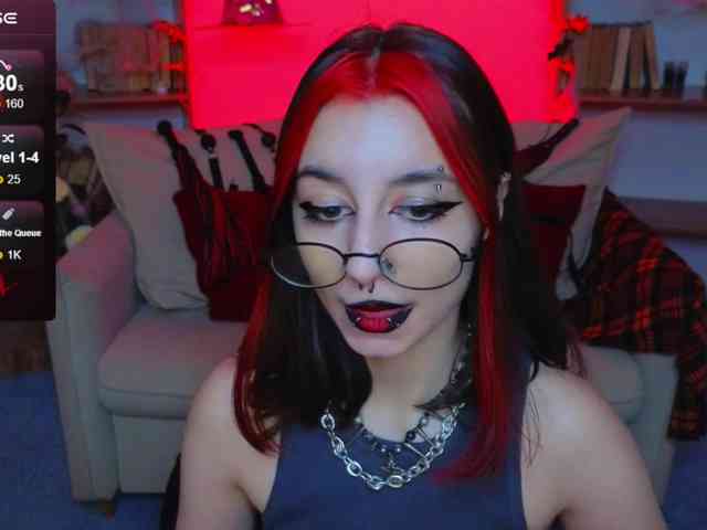 MistressMarcelline webcam