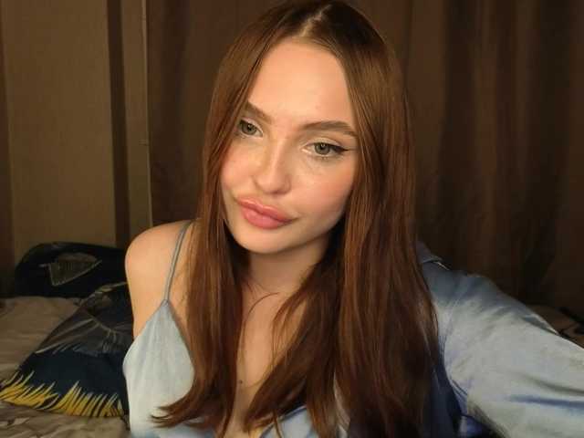 Entra en el chat con el modelo LisaAndDenis LisaAndDenis