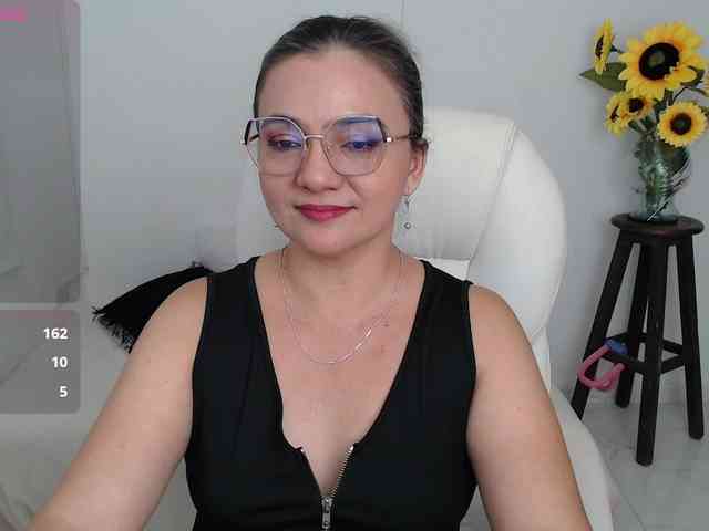 ana-milf webcam