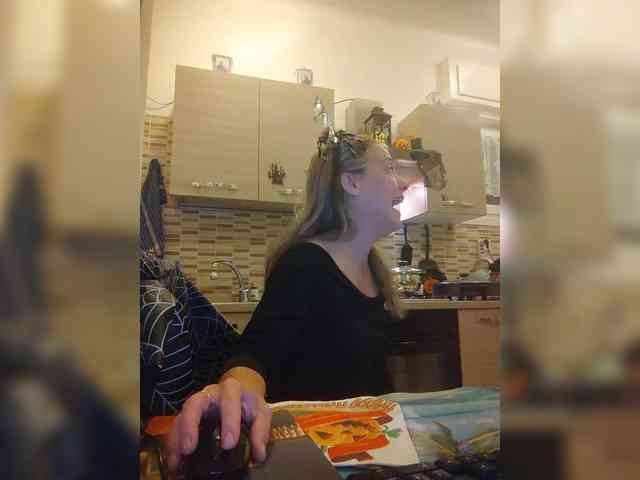 Dark-Angel-22 webcam