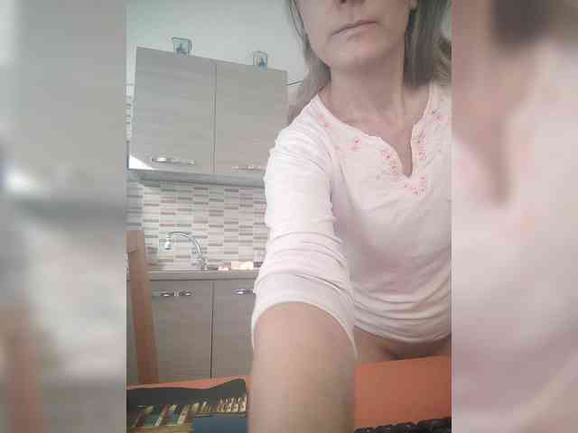 Dark-Angel-22 webcam