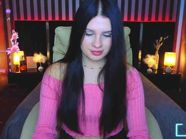 NeylaCharm webcam