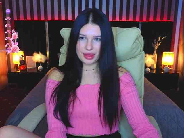 NeylaCharm webcam