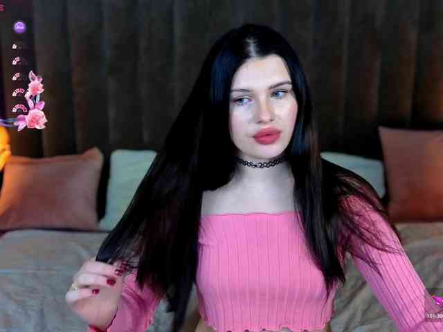 NeylaCharm webcam