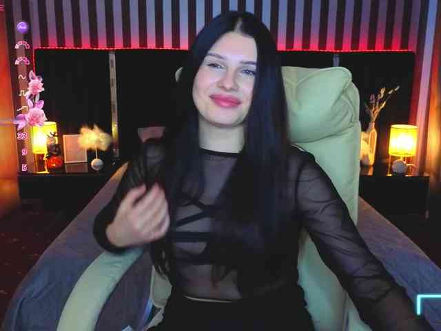 NeylaCharm webcam