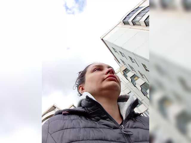 Рунетки: школьница дрочит по скайпу, секс чат бесплатно