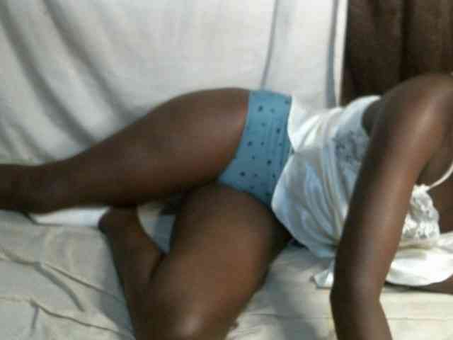 LOVELY-JAZMINE webcam