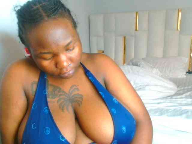 bustymelons69 webcam