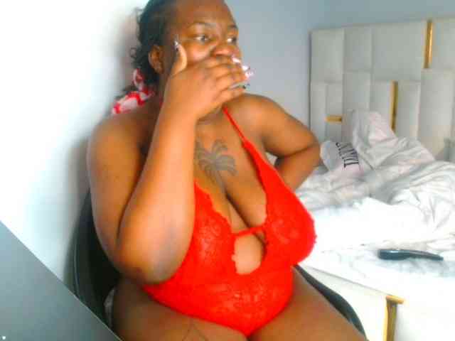 bustymelons69 webcam