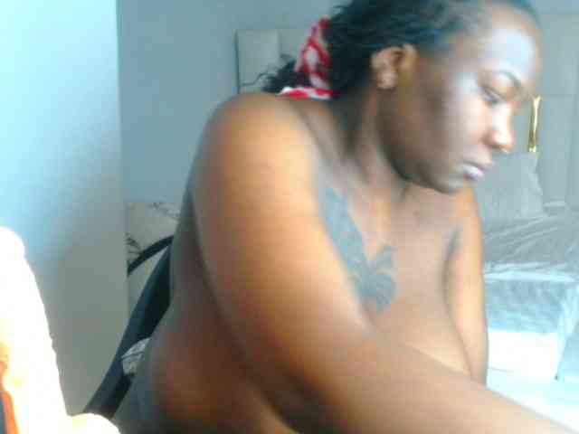 bustymelons69 webcam