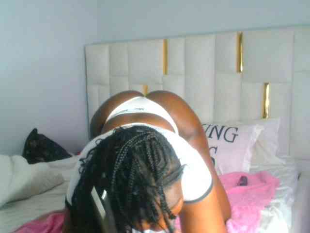 bustymelons69 webcam