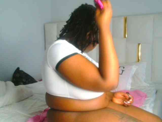 bustymelons69 webcam