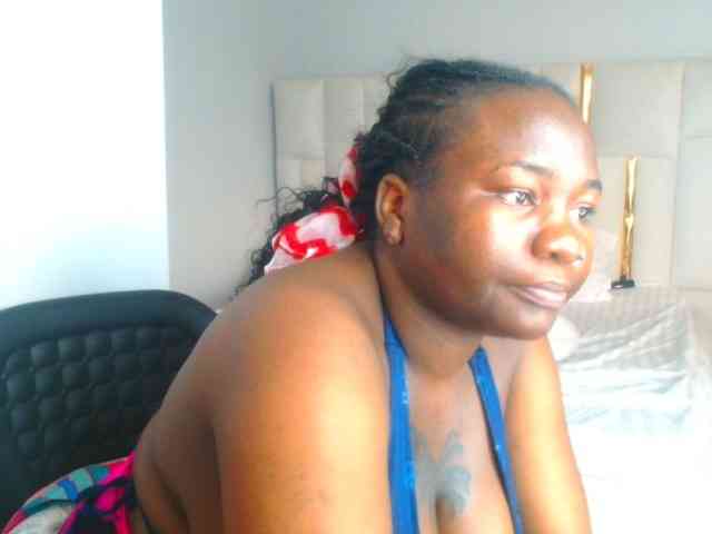 bustymelons69 webcam