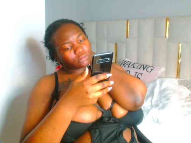 bustymelons69 webcam