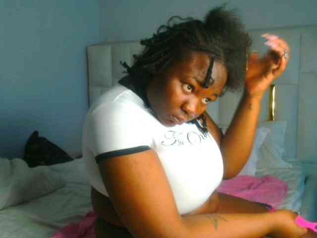 bustymelons69 webcam