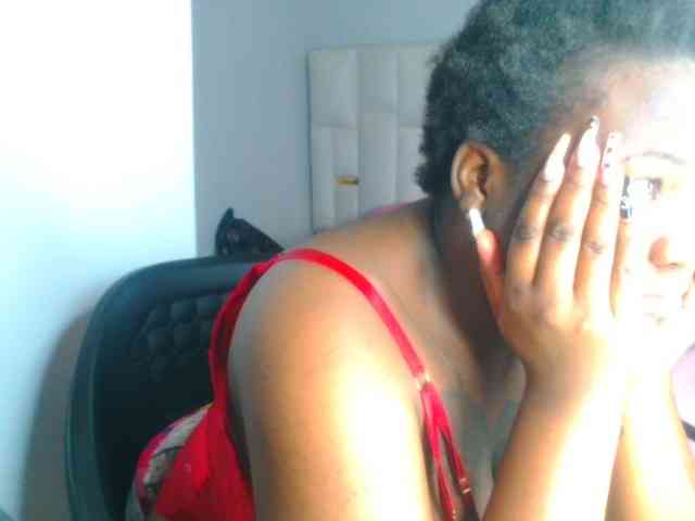 bustymelons69 webcam