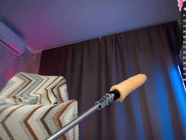 Vai a chattare su Juicy-Vikki Juicy-Vikki