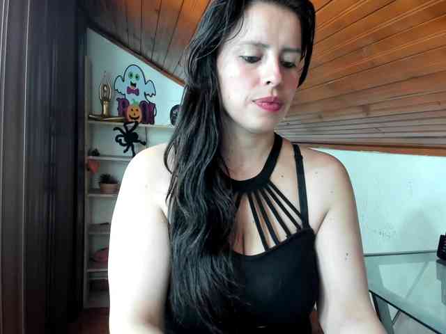 katherine-blair webcam