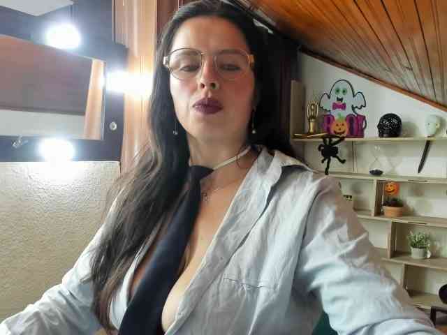 katherine-blair webcam