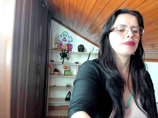 katherine-blair webcam