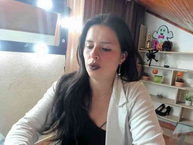 katherine-blair webcam