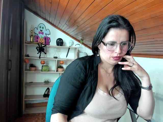 katherine-blair webcam